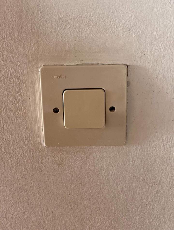 Interrupteur après nettoyage La Réunion